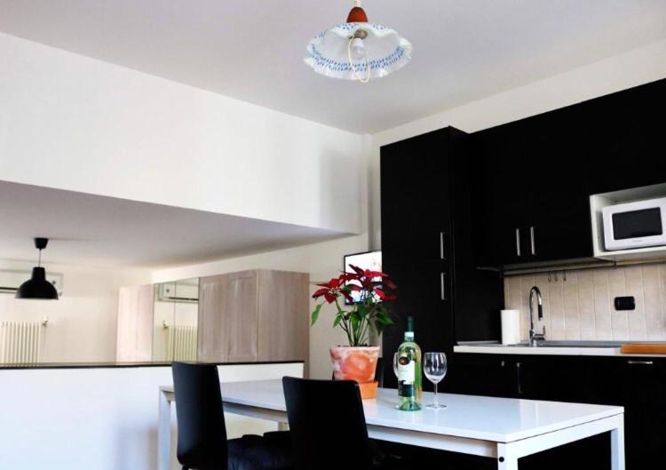 Appartamento La Casa Dei Nonni Pino Torinese Esterno foto